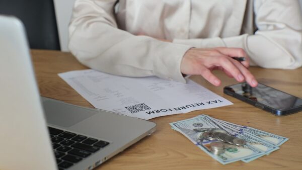 アメリカの税金は複雑？種類や仕組みから確定申告の基礎まで解説